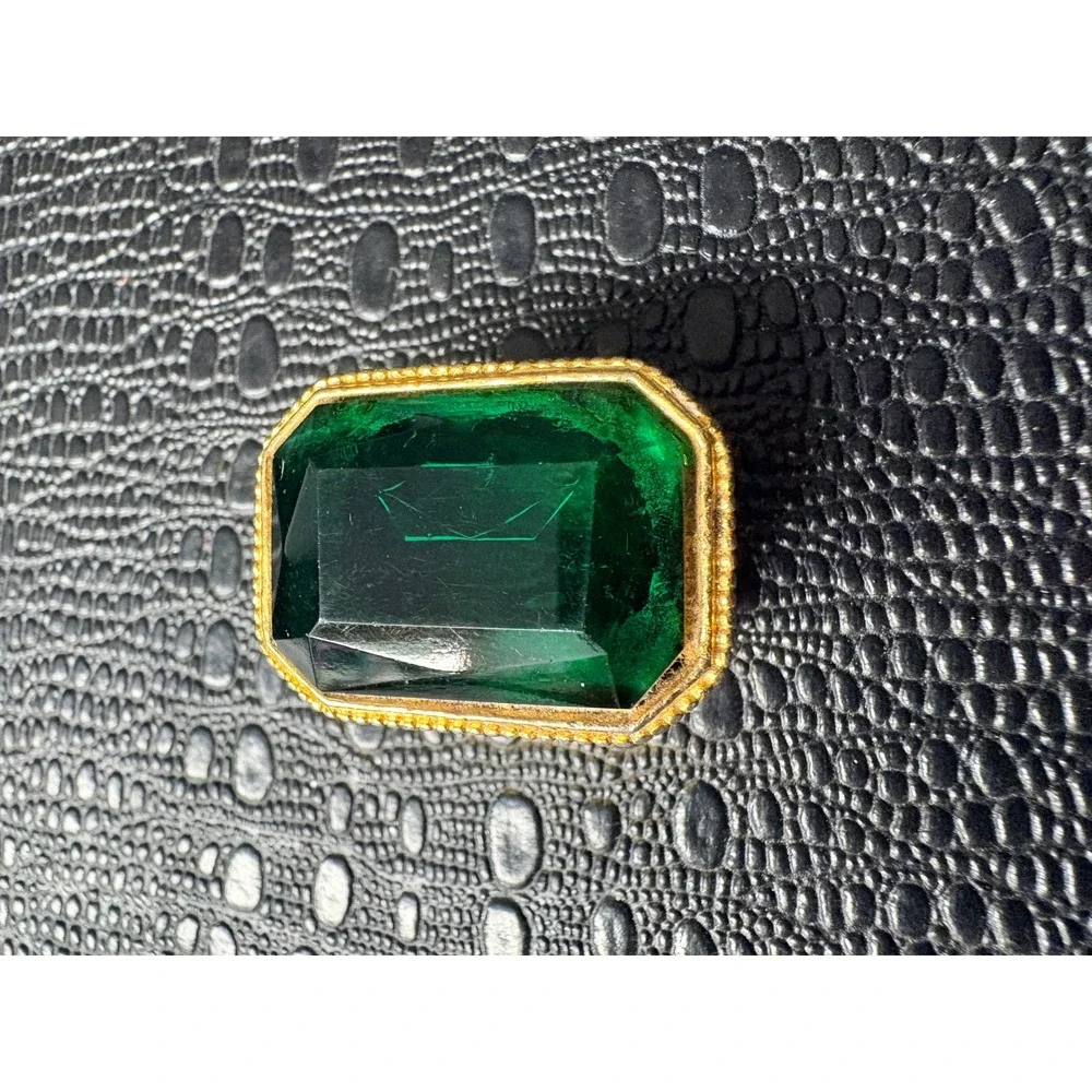 Vintage Florenza Pill Box Emerald Green Glass Gold Tone Ornate Trinket Case